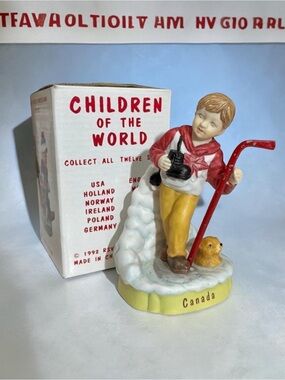 Vintage 1992 Children of the World CANADA Figurine